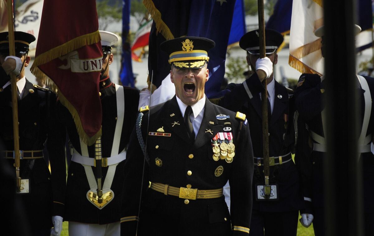 Major Update For Military Awards Regulation Published
