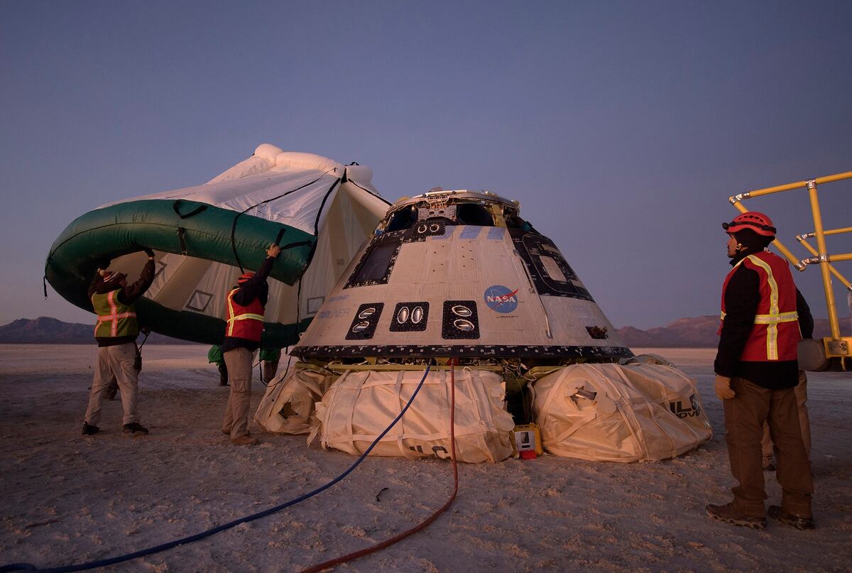 Boeing capsule returns to Earth at Army’s White Sands Missile Range after aborted space mission