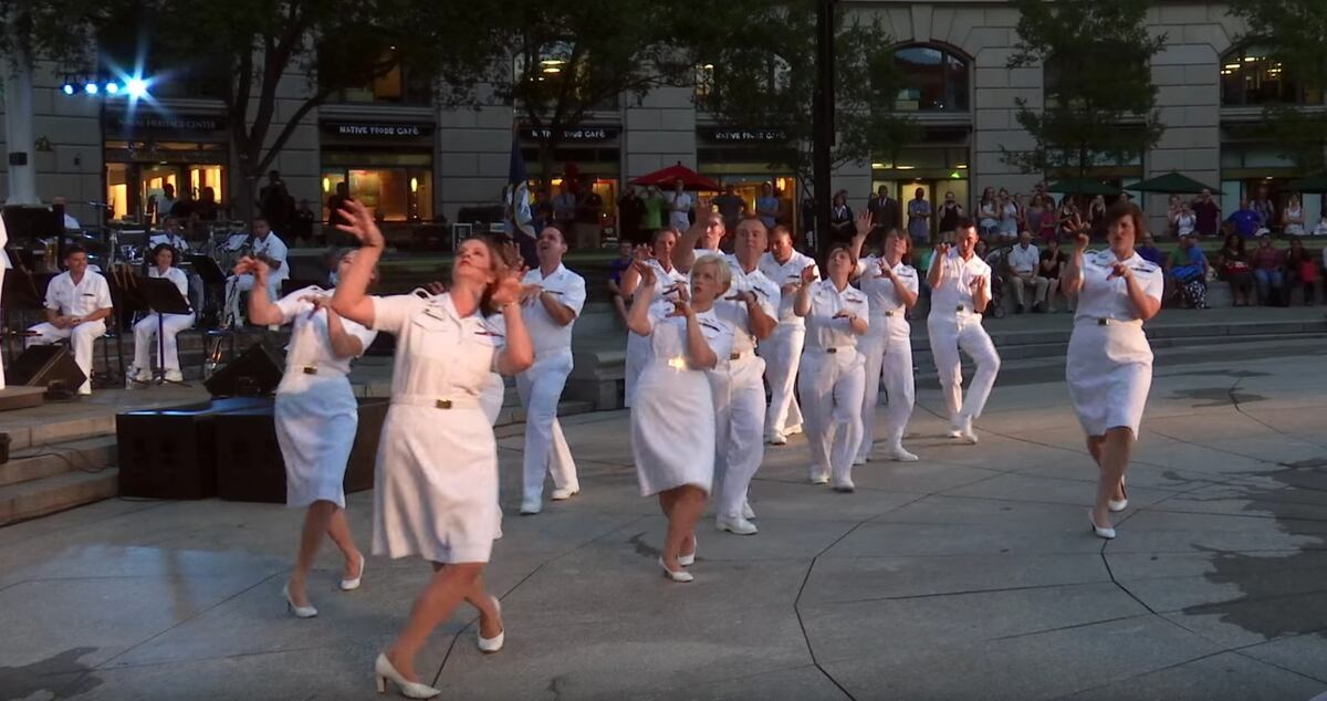 Watch Navy Band Performs Michael Jackson S Thriller Zombie Dance