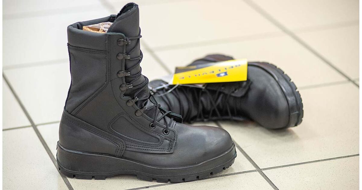 navy type 3 authorized boots