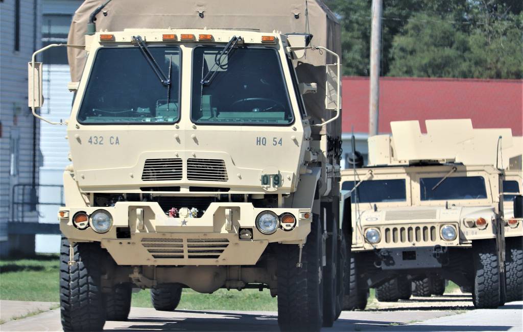Pelagisch knop Marco Polo From shooting down RPGs to new truck fuel and automated convoys, Army  vehicles are getting a makeover
