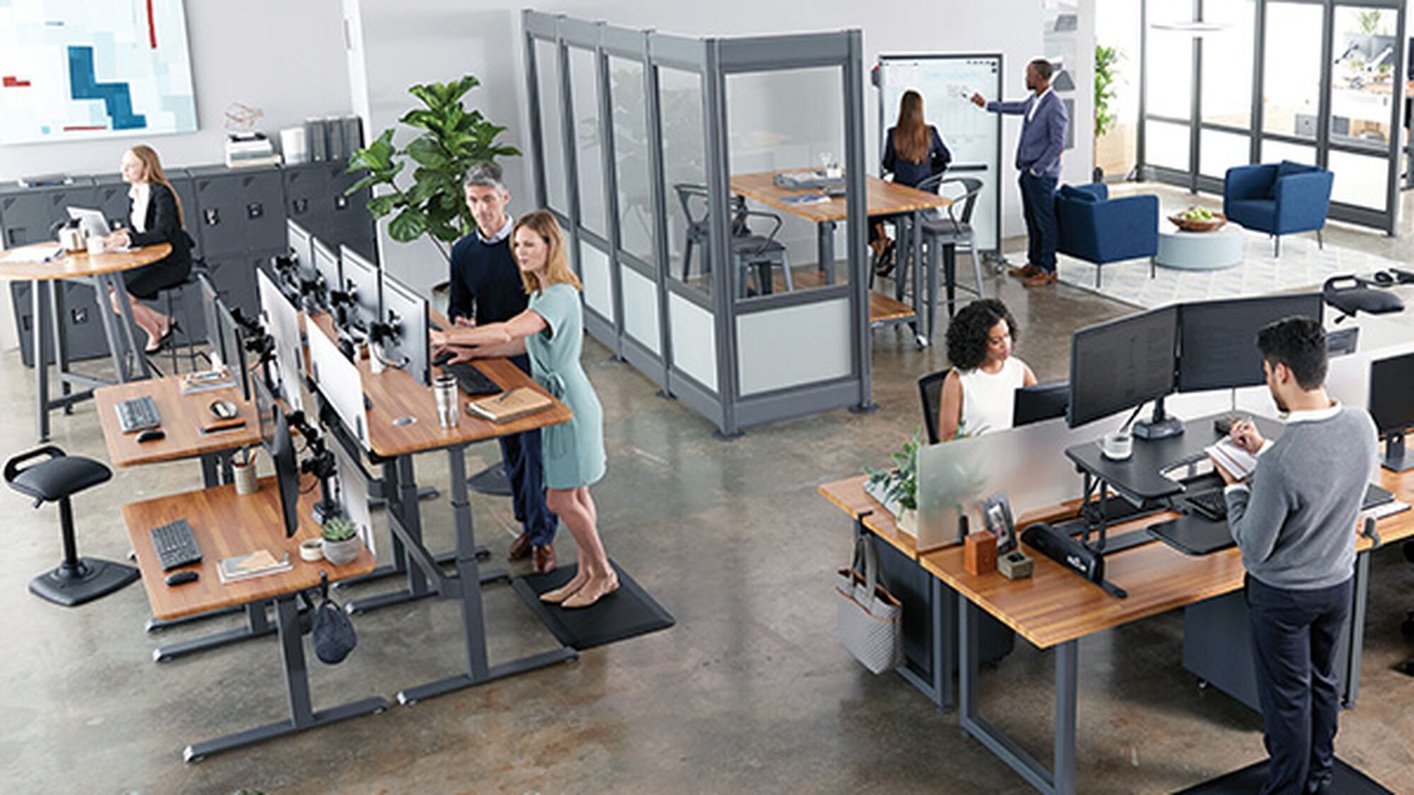 How to transform your desk on duty