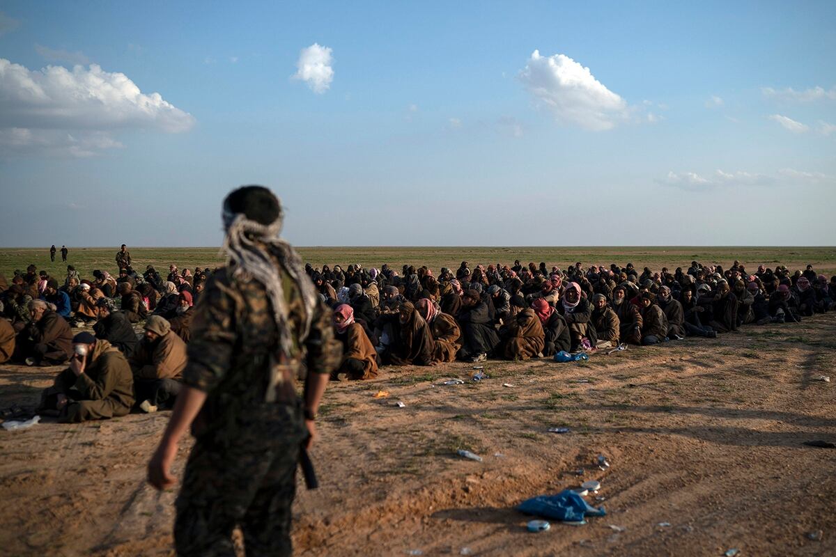 Low Aim Or Intel Failure ISIS Last Stand Shows The Difficulty In
