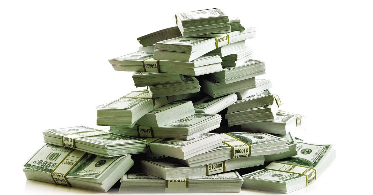 New Bill Aims For A Higher 2021 Federal Pay Raise
