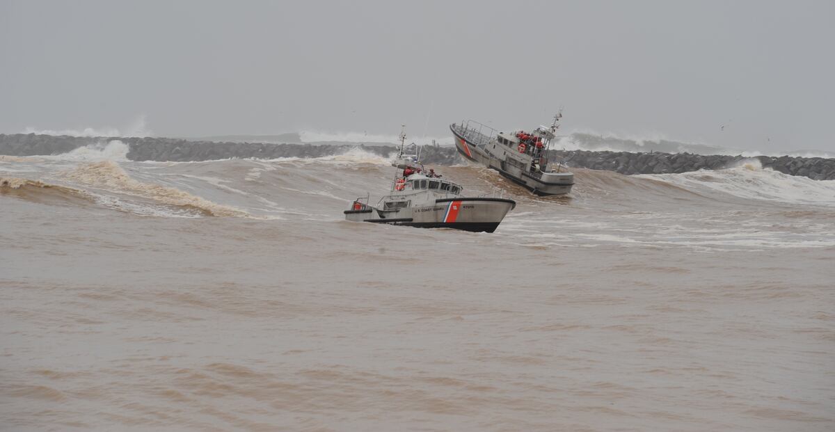 Coasties Rescue 6 From Sinking Boat