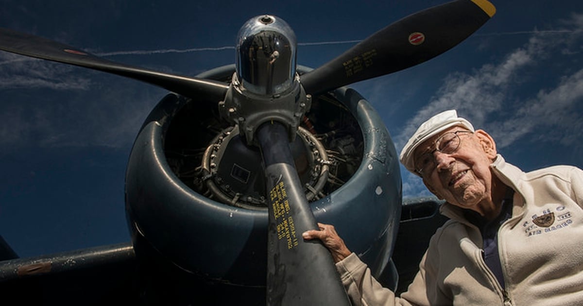 A Legend Passes Dick Cole Last Of The Doolittle Raiders Dies At 103