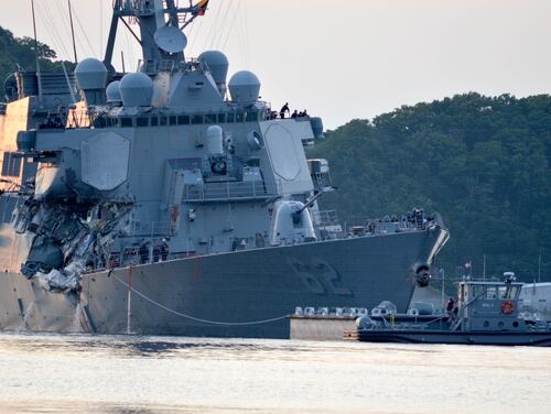 The warship Fitzgerald returns to Fleet Activities Yokosuka, Japan, following a collision with a merchant vessel on June 17, 2017. (U.S. Navy photo by Mass Communication Specialist 1st Class Peter Burghart/Released)