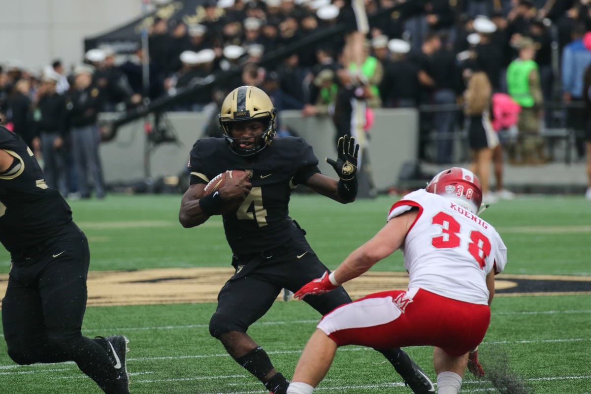 Army holds off Miami of Ohio 3130 in double overtime