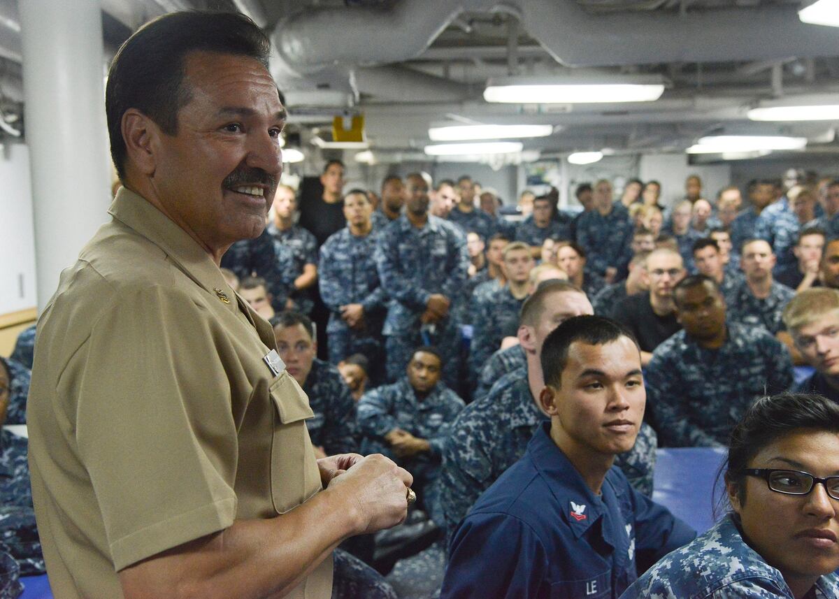 Report Fltcm Ramirez Gamed The Navy To Fly In Style