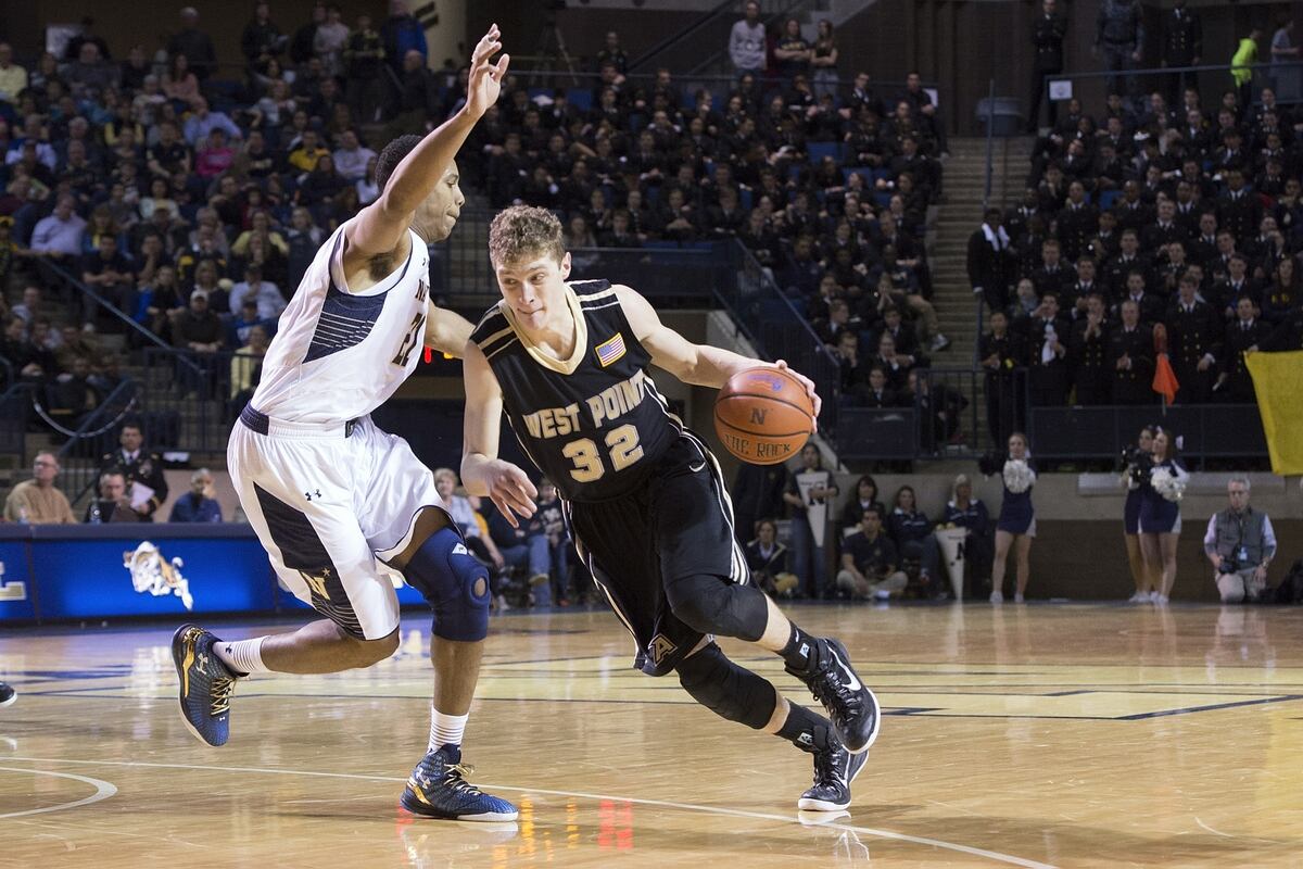 Army West Point senior needs your vote for dunk contest