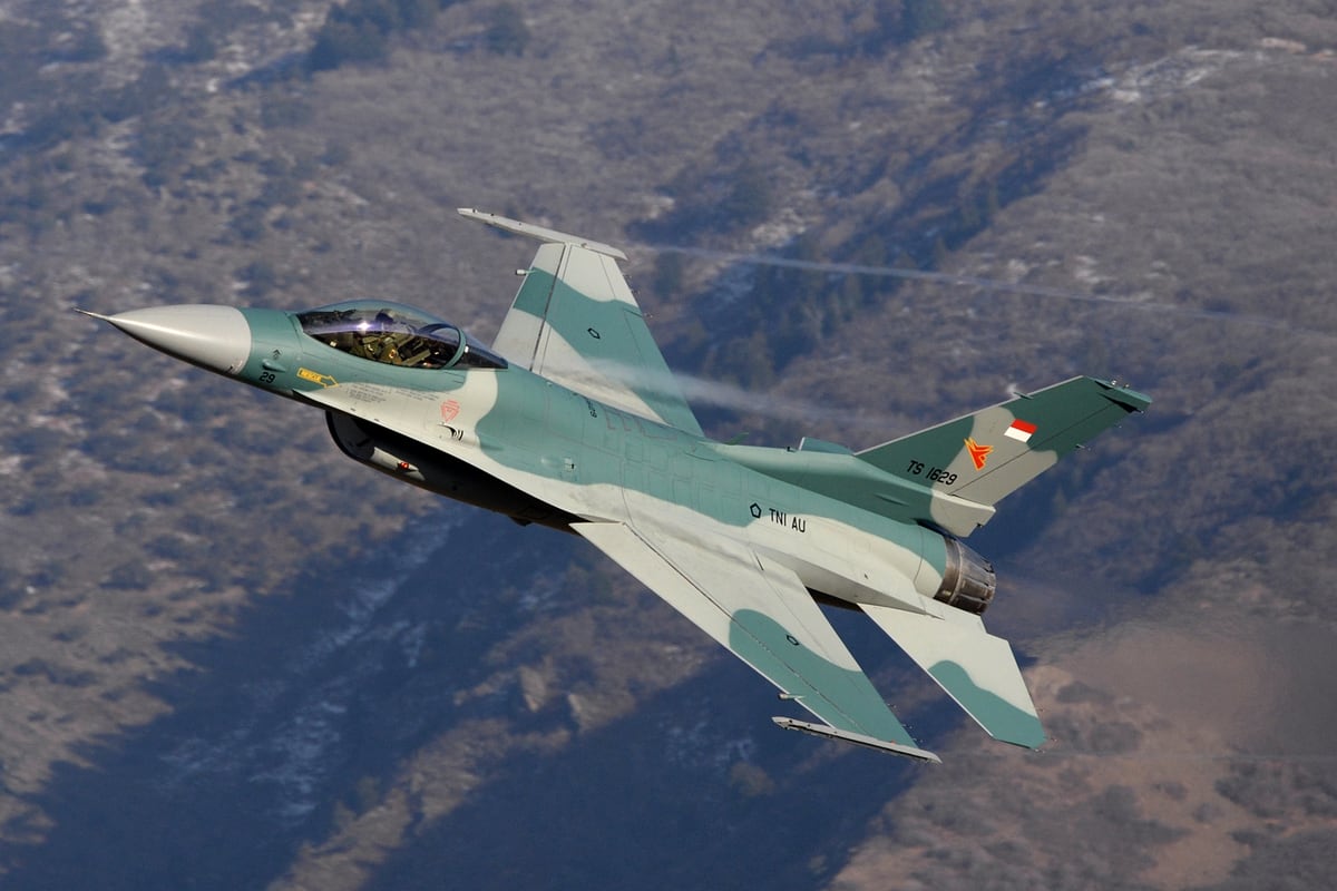 Two F-16C Fighting Falcons • Taking Off • Saudi Arabia – Nov 4 – 2020