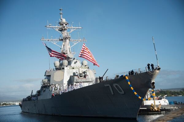 The BMD-capable destroyer Hopper returns to its home port Joint Base Pearl Harbor-Hickam after a four-month deployment. (MC1 Corwin Colbert/U.S. Navy)