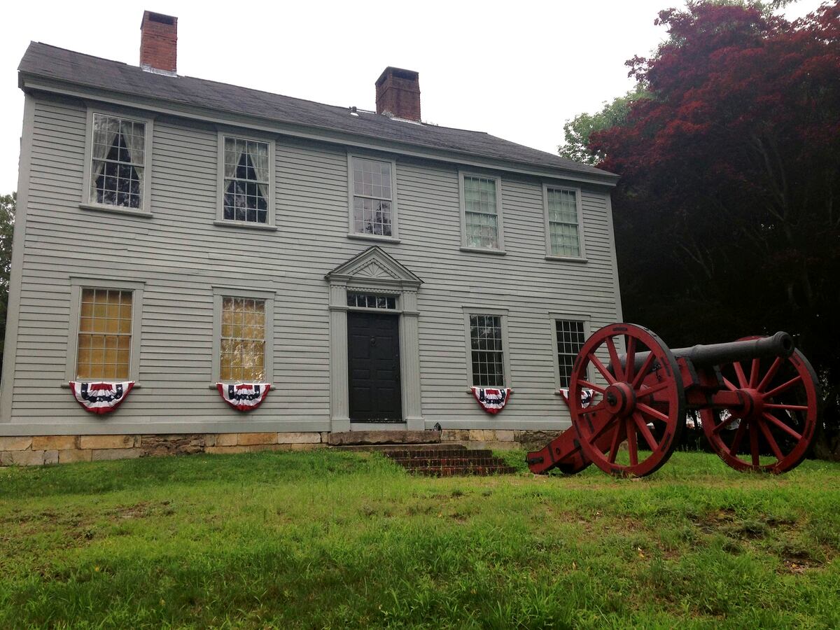 History buffs celebrate Revolutionary War general