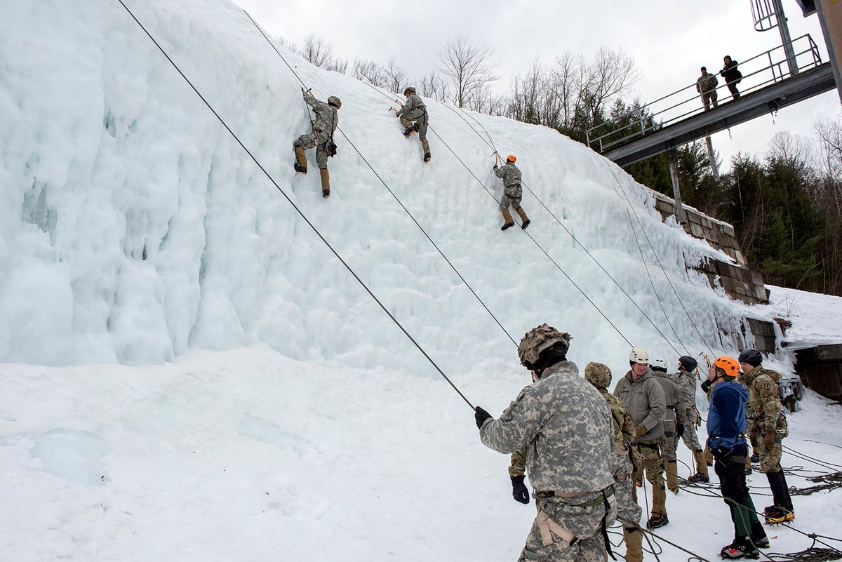 US Army secretary tours Mountain Warfare School
