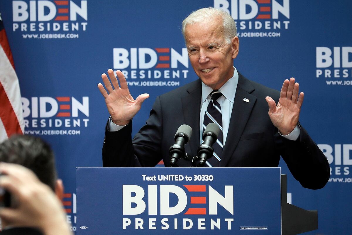 Unit Looking Into Army Major In Uniform Telling Biden She Prays He Ll Be President