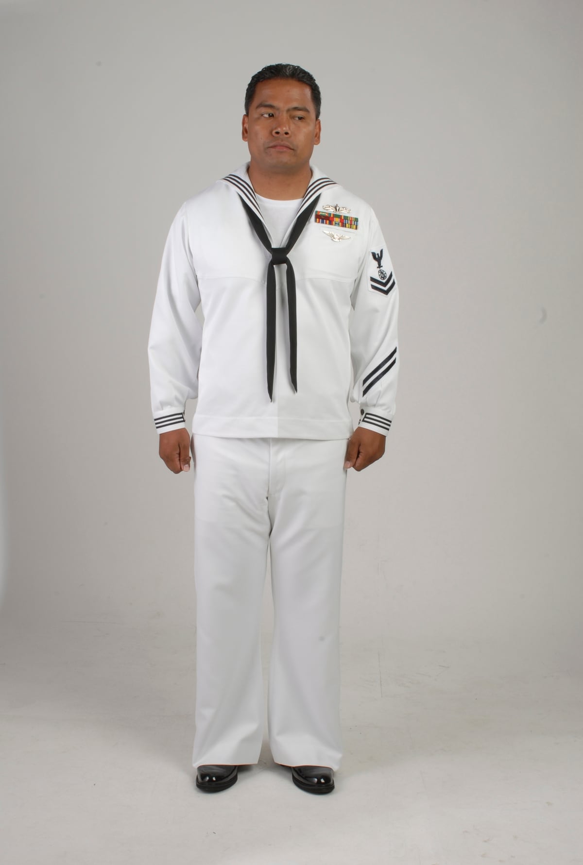 Sailors split over switching to a single dress uniform