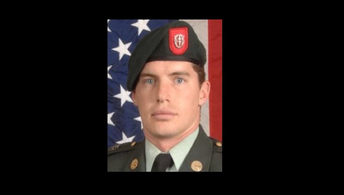 Two Army Green Berets Plead Guilty In Plot To Smuggle 90