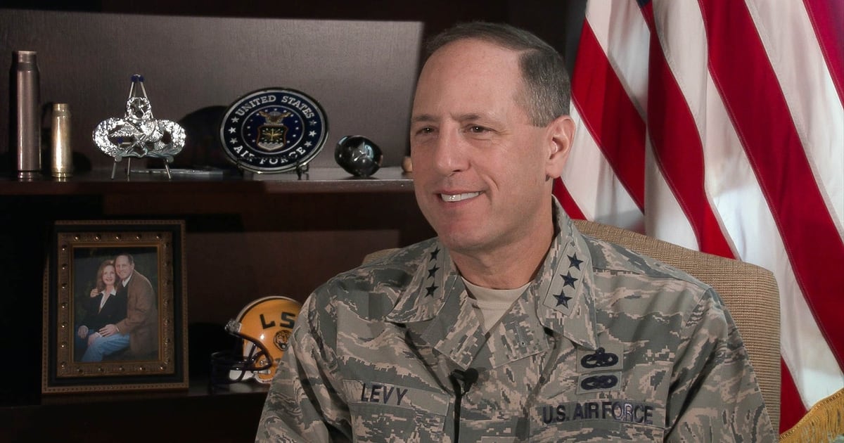 Oink Oink Lieutenant General Belittled Staff Mocked Female