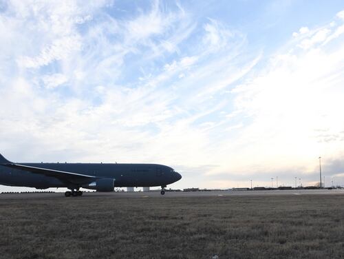 Air Force Again Halts Kc 46 Deliveries After More Debris Found