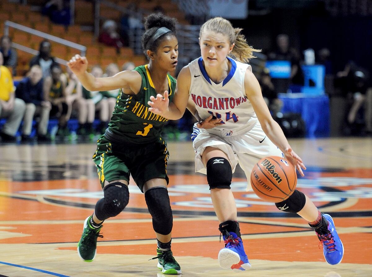 Marines To Recognize Top Female High School Athletes