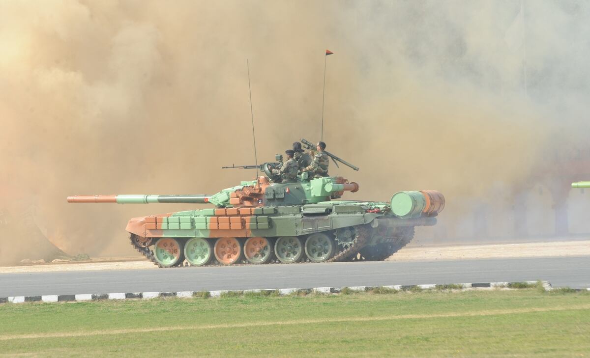 Indian Army Shows Interest In Light Tanks For Defense Along Chinese Border