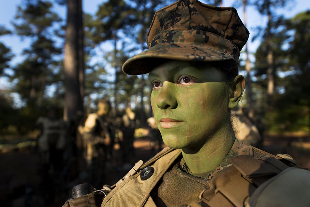 First women training for Marine infantry jobs to graduate boot camp