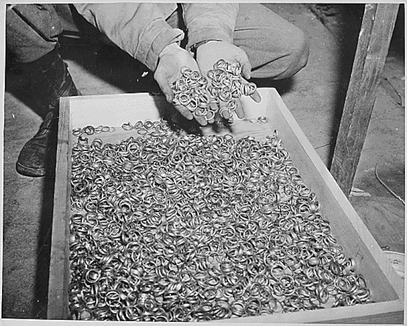 Ask the ethicist: Is it OK to show Holocaust photos?