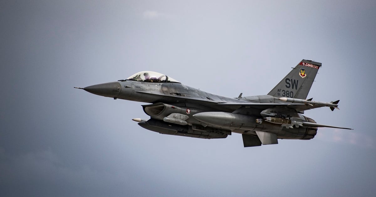 Slovakia Selects F 16 Over Gripen For New Fighter