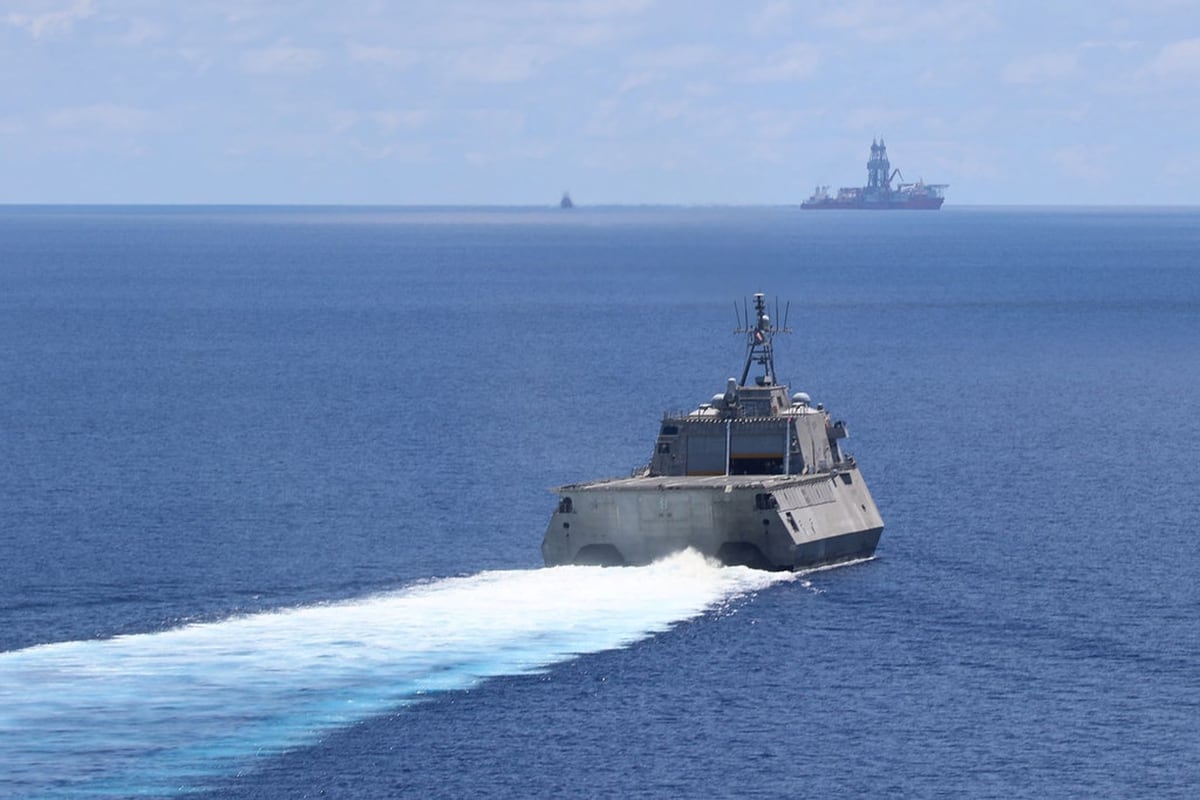 Navy Ships Head Into South China Sea To Counter Beijing Bullying