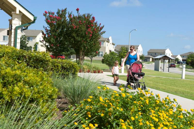 Civilian renters now to live in Fort Hood housing