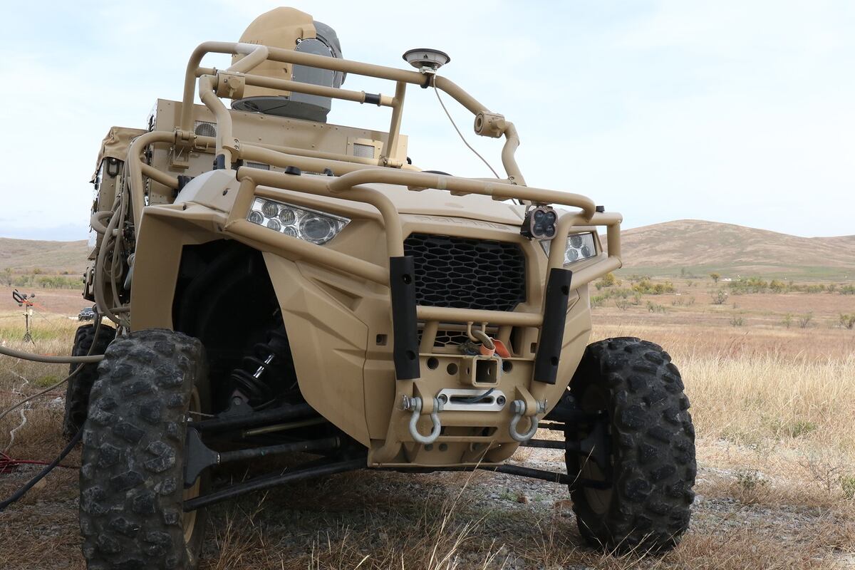 Defeat artillery forces surrounding vette