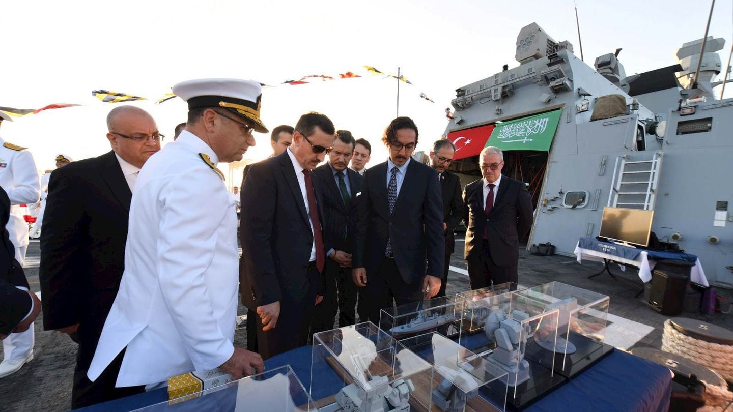 The Turkish ship TCG Kinaliada stopped in the port city of Jeddah, Saudi Arabia, on its way to Japan in April 2024. (Turkish Defense Ministry)