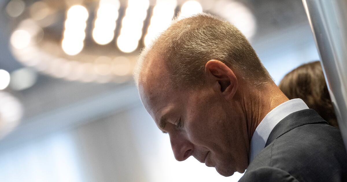 Boeing executive compensation image