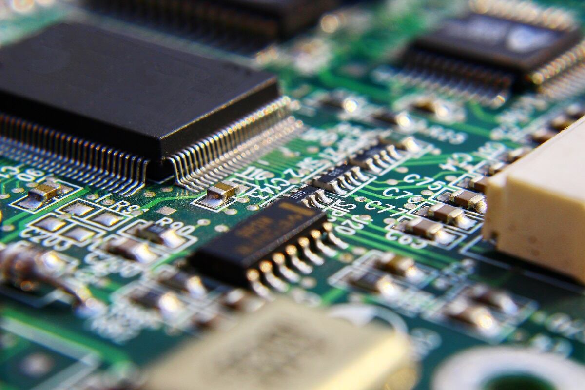 A Senate panel wants to spend an extra $400 million on microelectronics