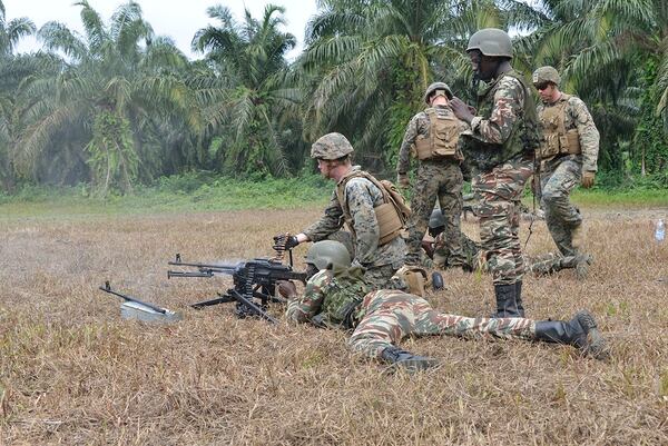 U.S. Marines assigned to Special Purpose Marine Air-Ground Task Force-Crisis Response-Africa ground combat element trained with the Cameroon Marines in infantry tactics at a training site in Cameroon, Feb. 14, 2018. (Gunnery Sgt. Rebekka S. Heite/Marine Corps)