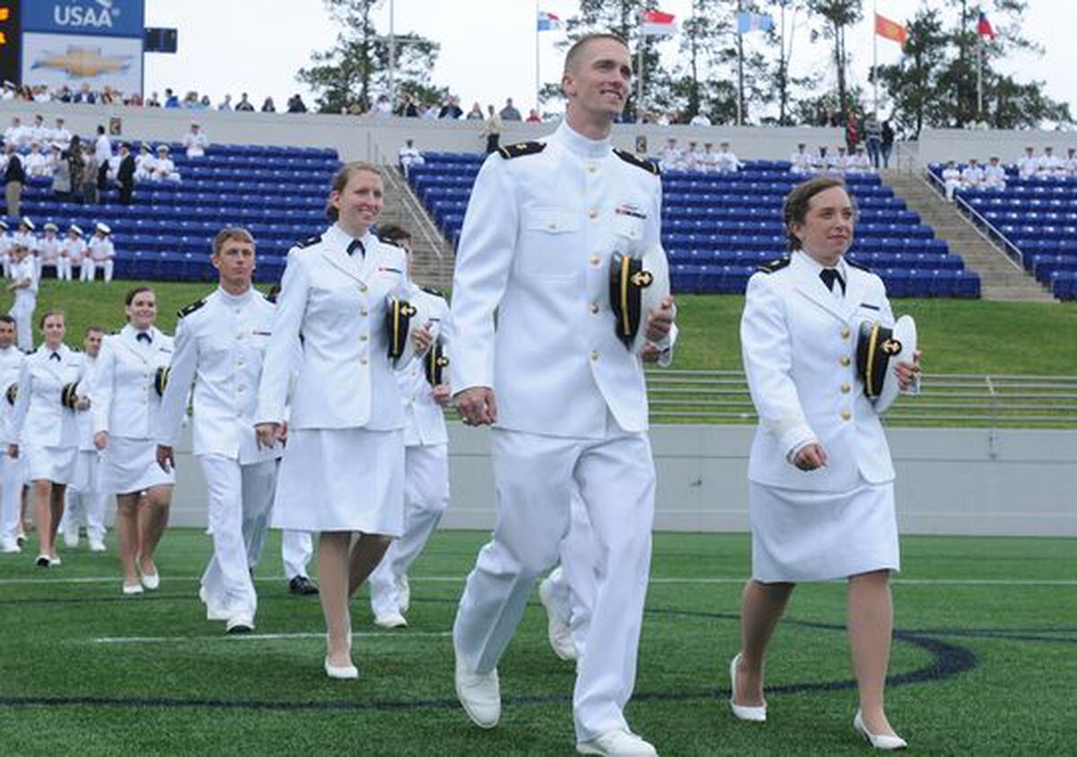 Navy Women In Shower Telegraph