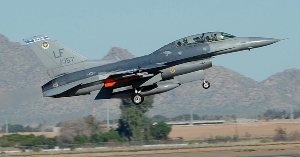 Fully Operational F 16 Fighter Jet Hits The Market