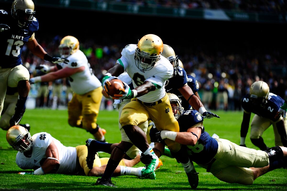 The Fighting Irish Scheduled To Fight The Midshipmen In Ireland