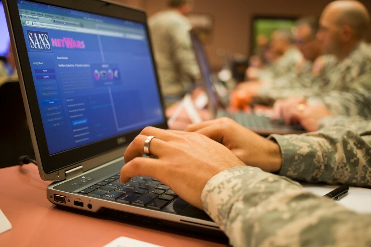 Army postpones its industry day for a major cyber training contract
