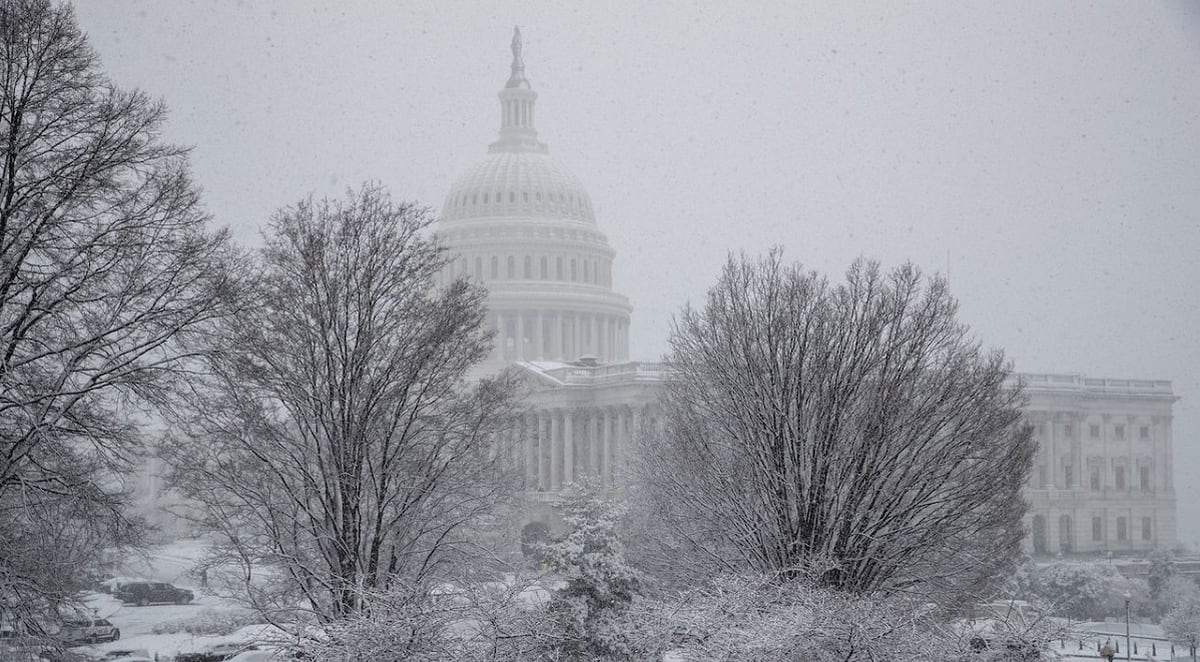 Dc Federal Offices To Close Early In Advance Of Snow