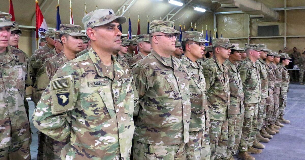 Democrats Budget Plan Includes A 3 1 Percent Pay Raise For Troops