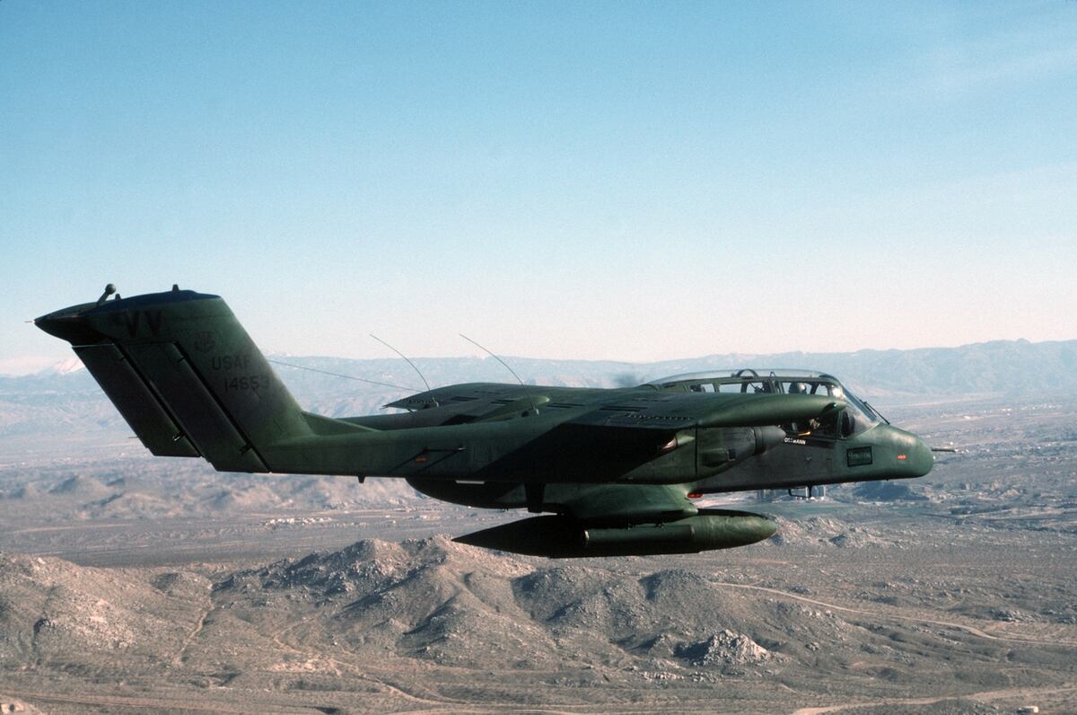 Us Air Force Is Giving Away Retired Turboprop Light Attack Aircraft To Philippines