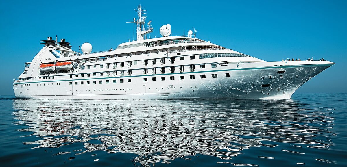 Coast Guard Responding To Stranded Luxury Cruise Ship