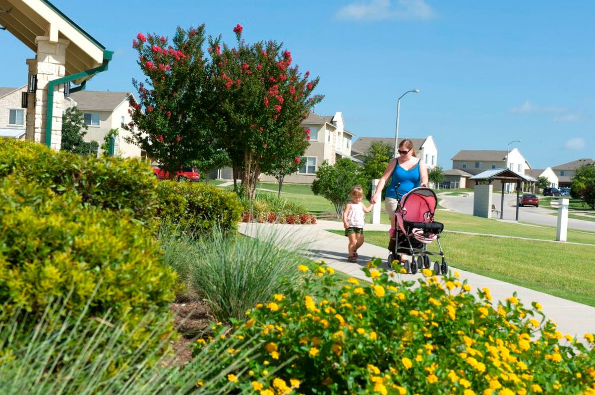 civilian-renters-now-welcome-to-live-in-fort-hood-housing