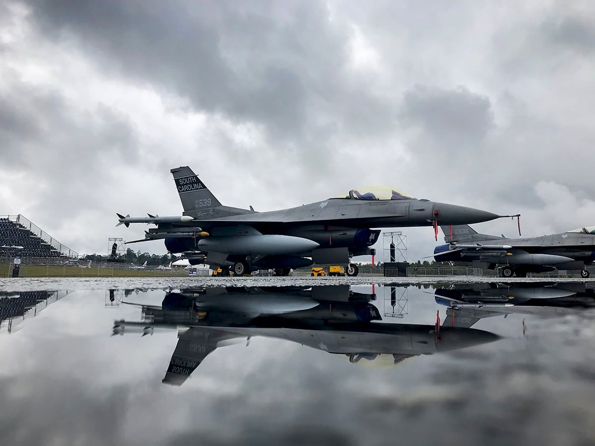 Bulgaria S President Walks Away From 1 26 Billion Deal For F 16 Jets