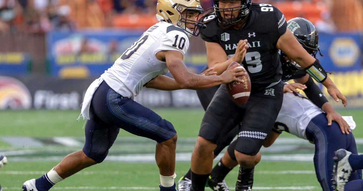 Rainbow Warriors Smash Navy
