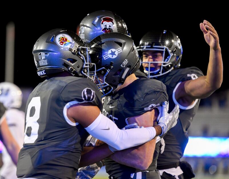 Sanders Record Day Leads Air Force Past Utah State 38 35