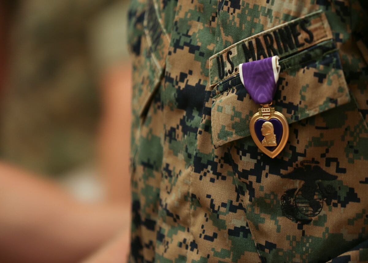 New Rules Make It Easier For Wounded Marines To Stay In Uniform