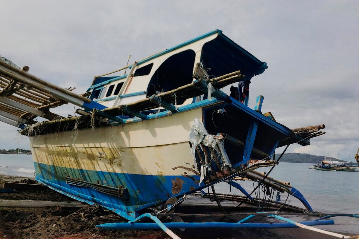 Duterte Calls For Calm After Philippine Boat Sinking