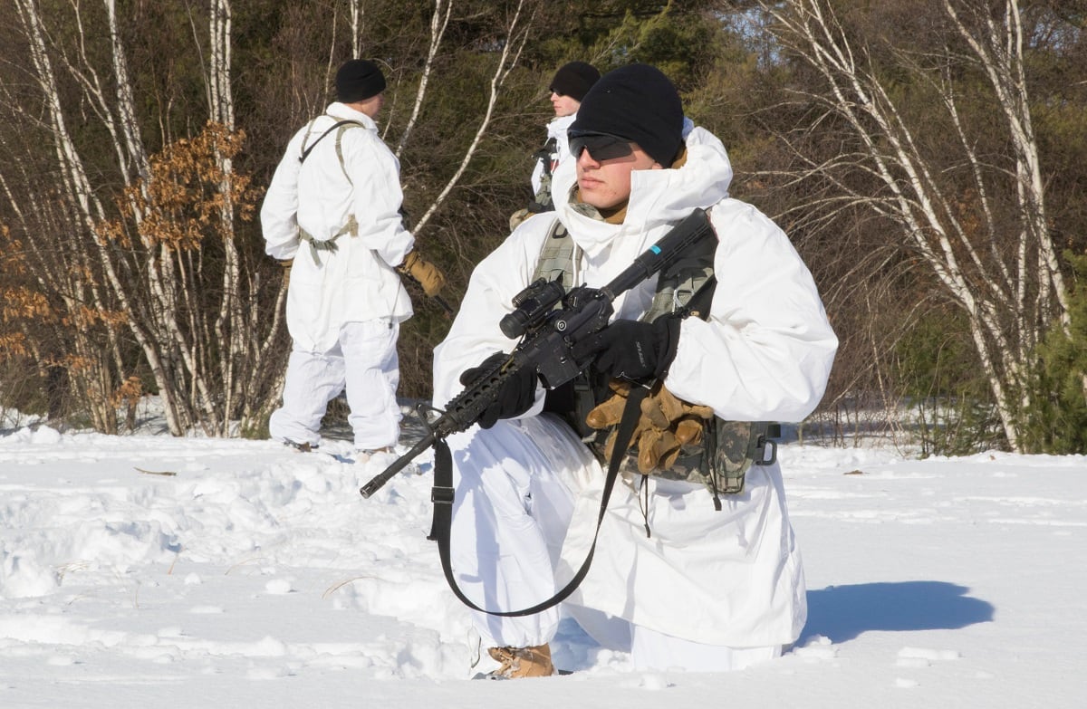 Army Issues New Skis Gear For Soldiers Training To Fight In The Cold